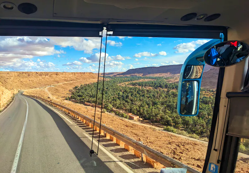 Busfahrt über das Atlasgebirge nach Erfoud - &copy;Teresa Rumpel - Eberhardt TRAVEL
