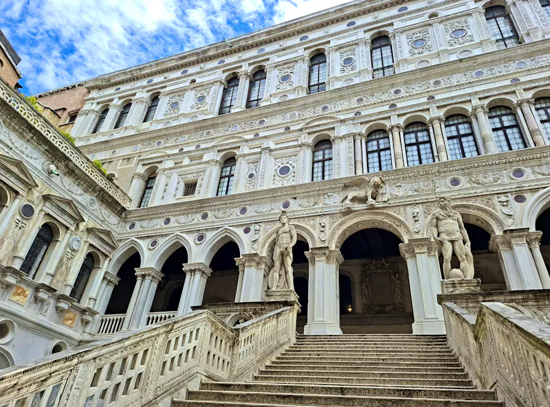 Dogenpalast (Palazzo Ducale) - &copy;Olga Romano  - Eberhardt TRAVEL