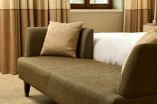 The Cloud One Hotel Dresden-Frauenkirche - Zimmerbeispiel &ndash; &copy; Motel One Operating Group