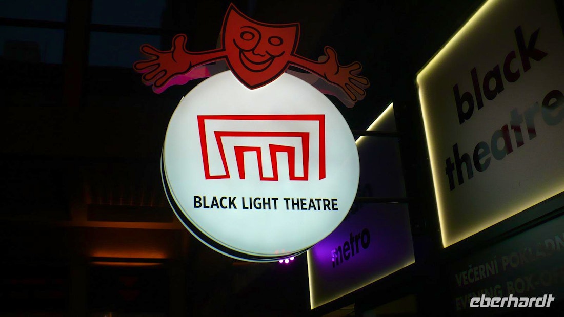 Marionetten-Theater, Schwarzes Theater – © Sabine Herda