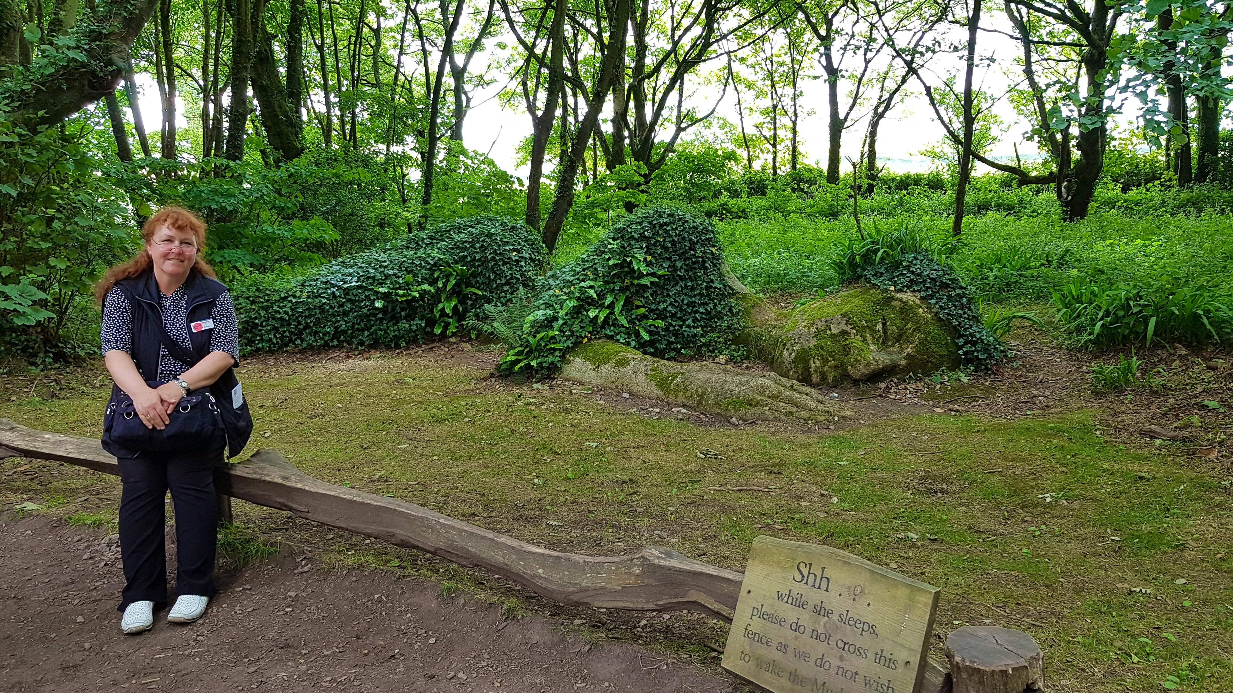 England - Marlies Thrum