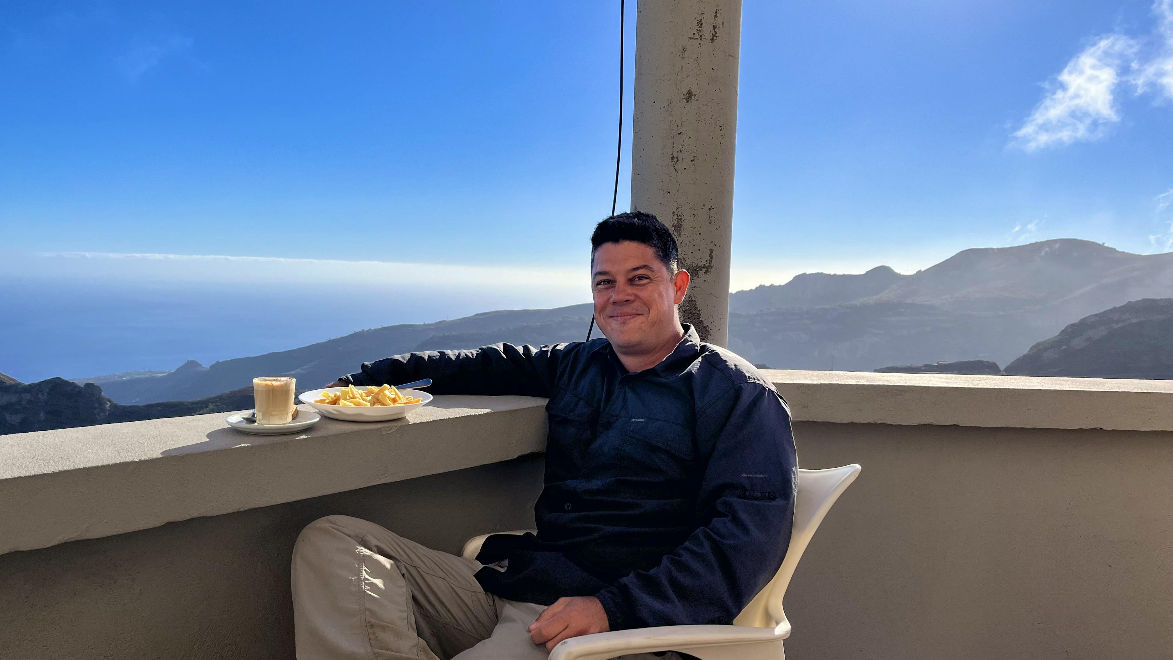 Kaffeepause „La Gomera“ - Manuel González Urrutia