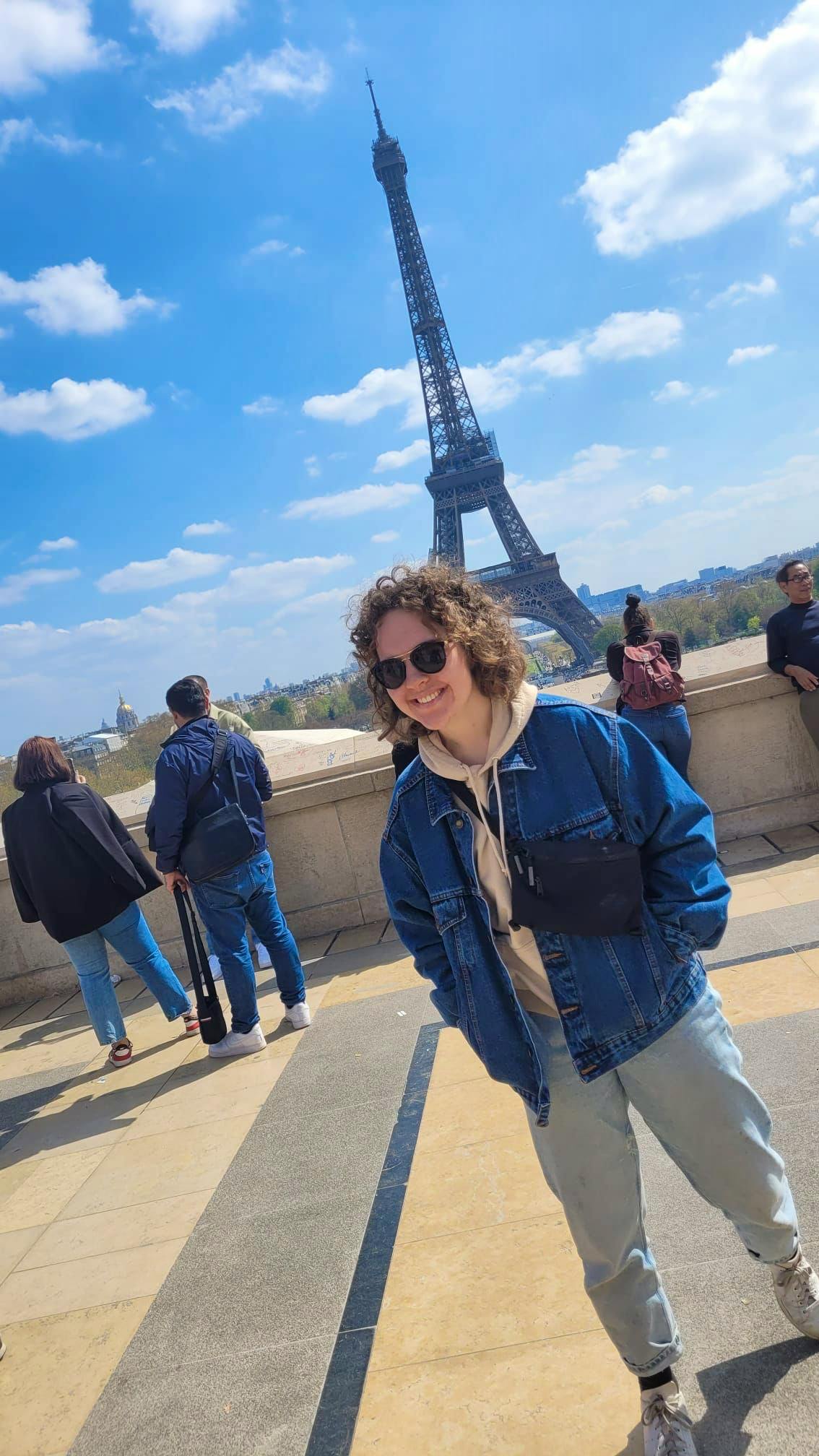 Paris - Merle Decker