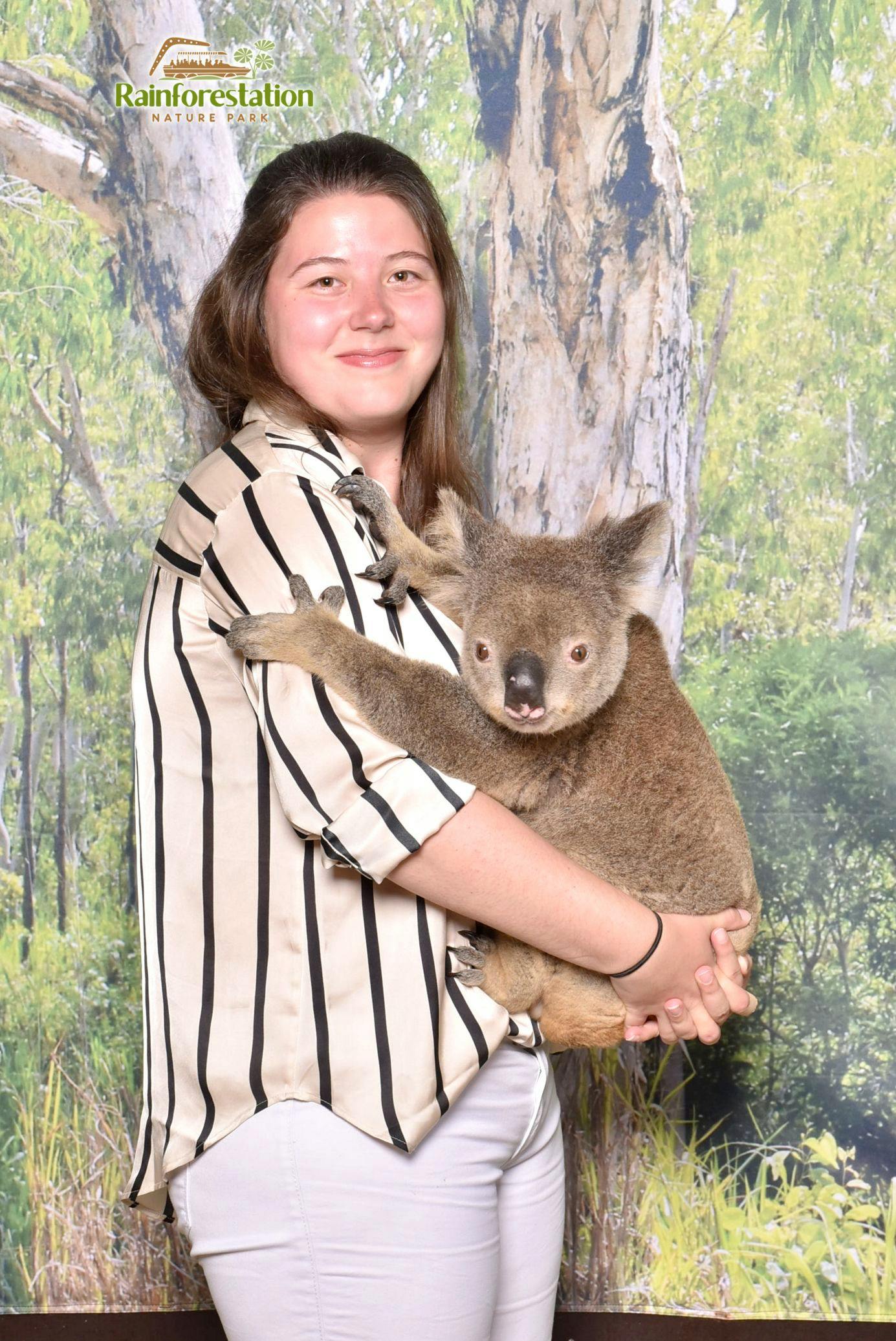 Rainforest Station - Johanna König