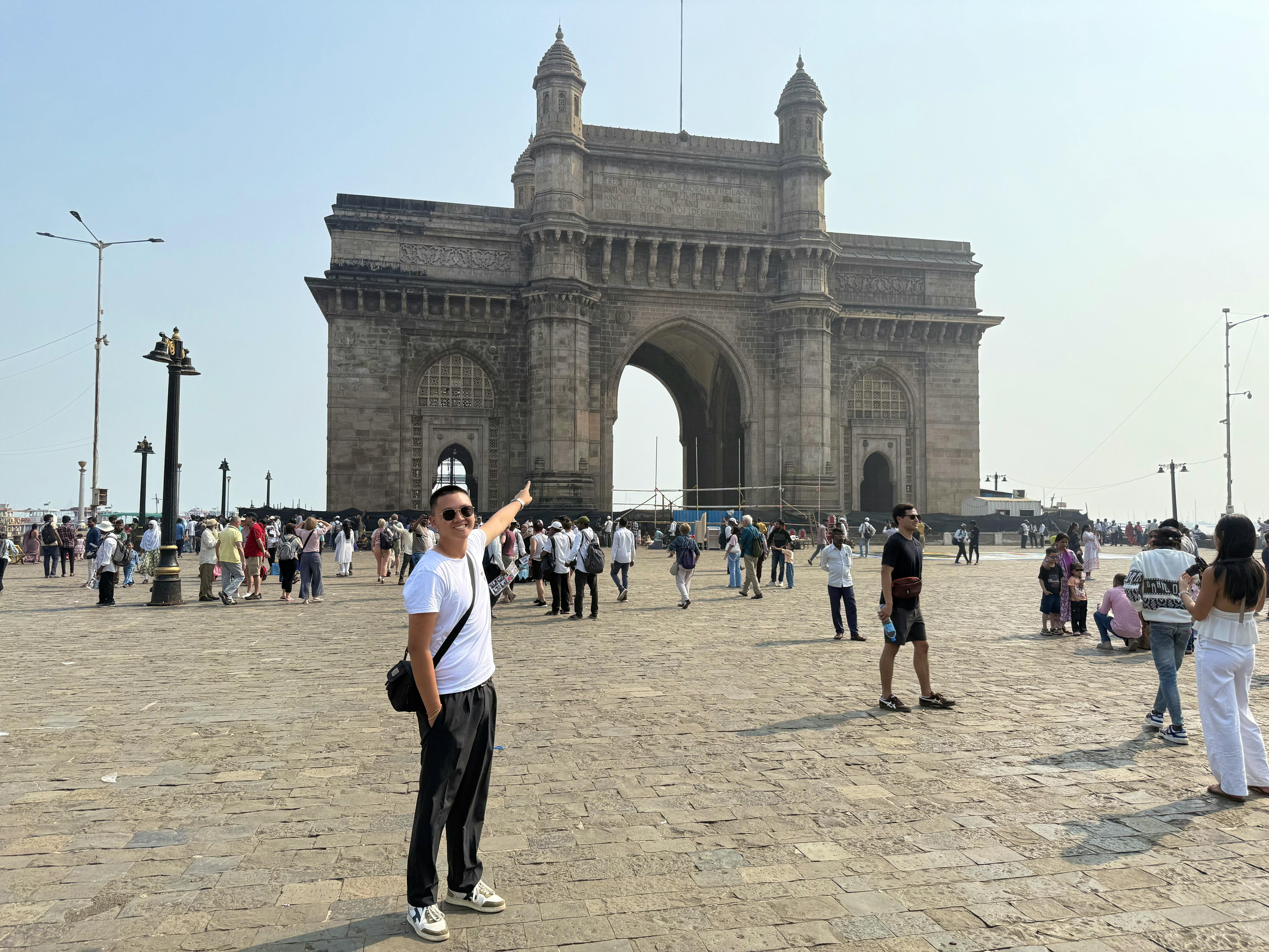 Gateway of India in Mumbai - Andy Nguyen