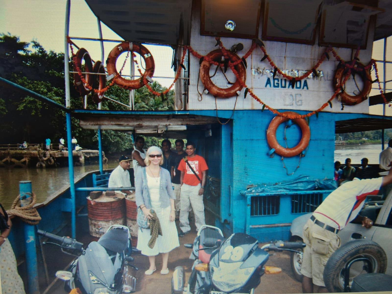 Indien - Nicole Madeleine Ogola