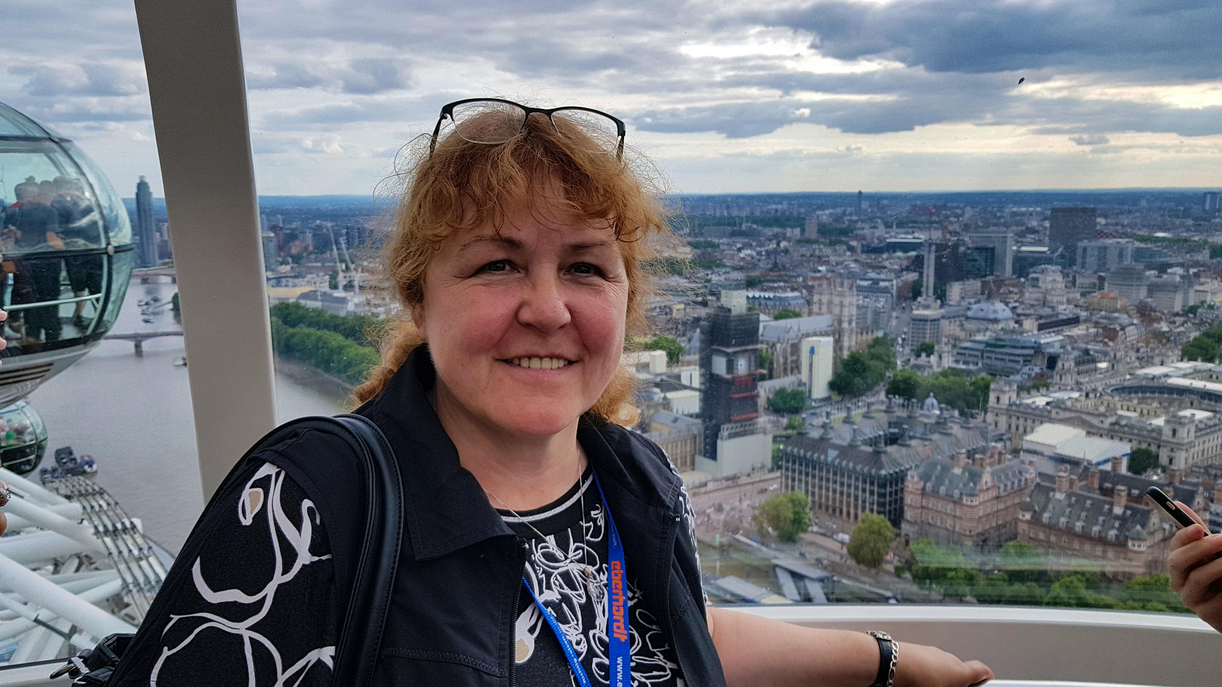 England - Marlies Thrum