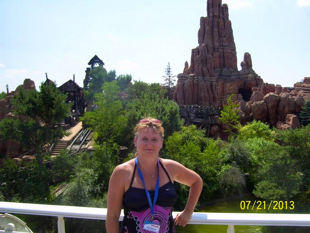 im Disneyland - Heike Meinhold